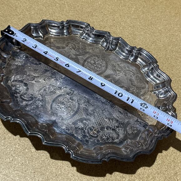 VTG Footed Silverplate Serving Tray Victorian Scroll & Cartouche Design Unmarked - Picture 9 of 10